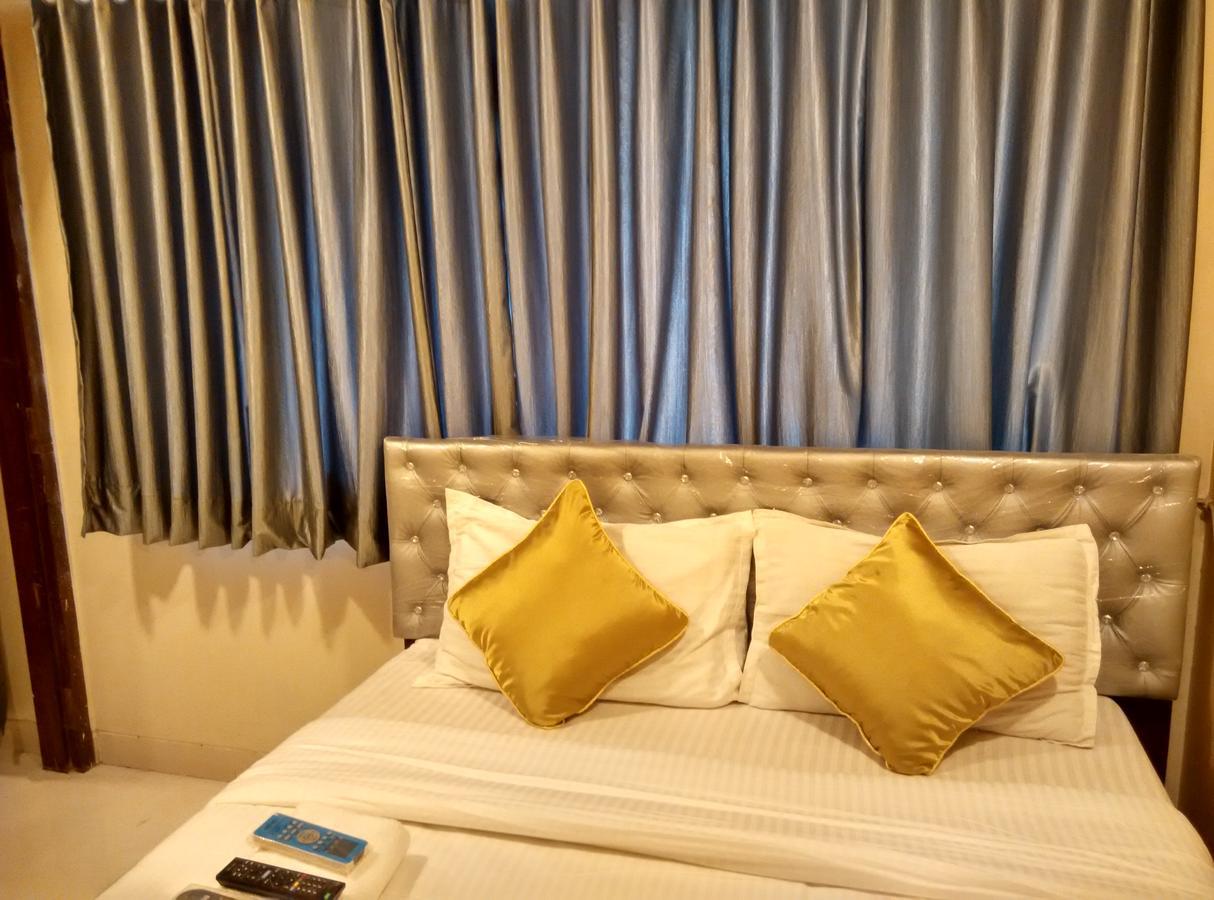 Hotel Silver Castle Mumbai Exterior photo
