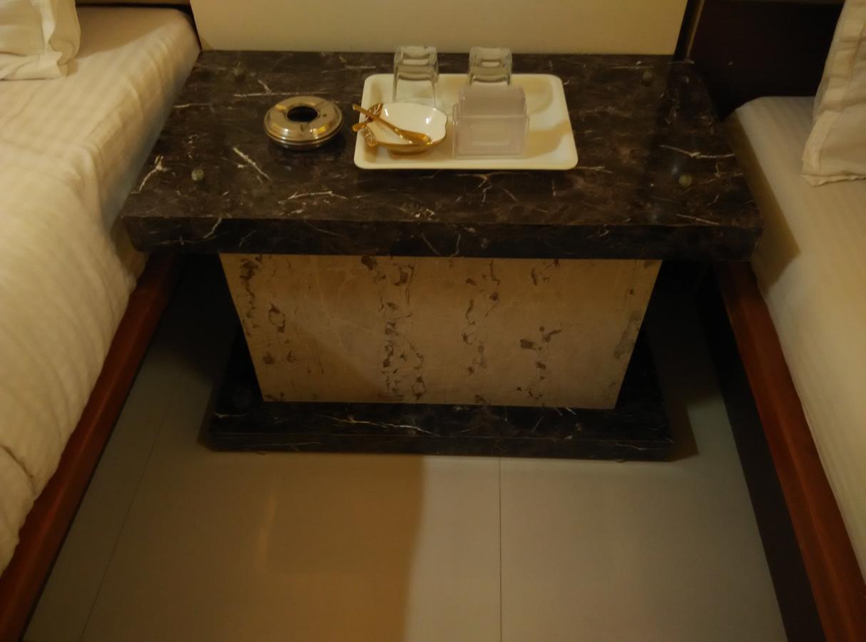 Hotel Silver Castle Mumbai Exterior photo