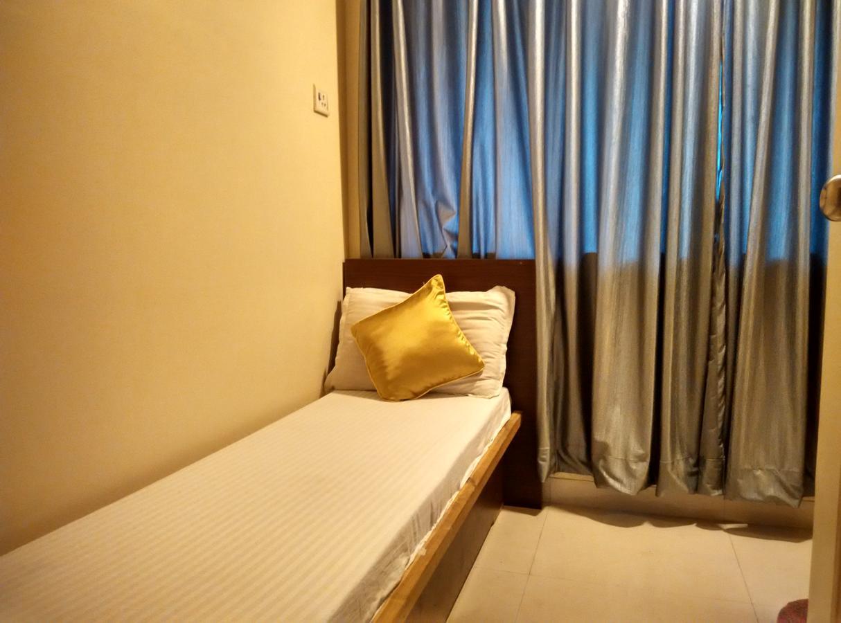 Hotel Silver Castle Mumbai Exterior photo